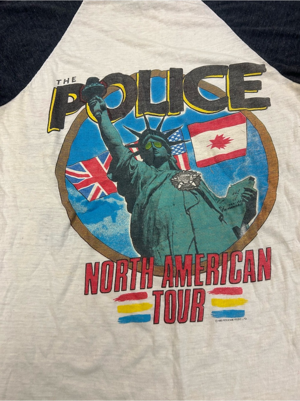 1983 VINTAGE concert tee.